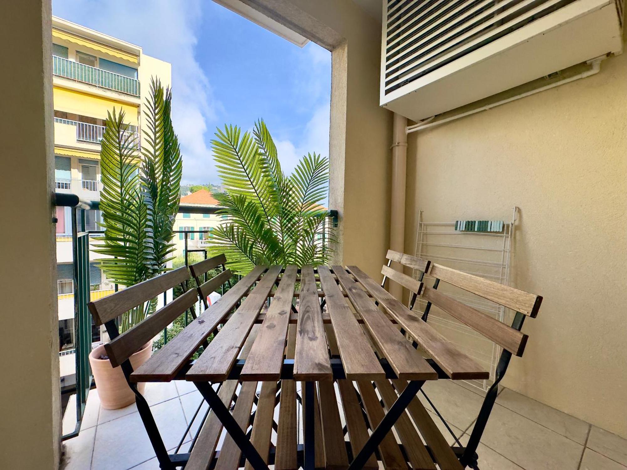 Le Montebello By Scls Locations *